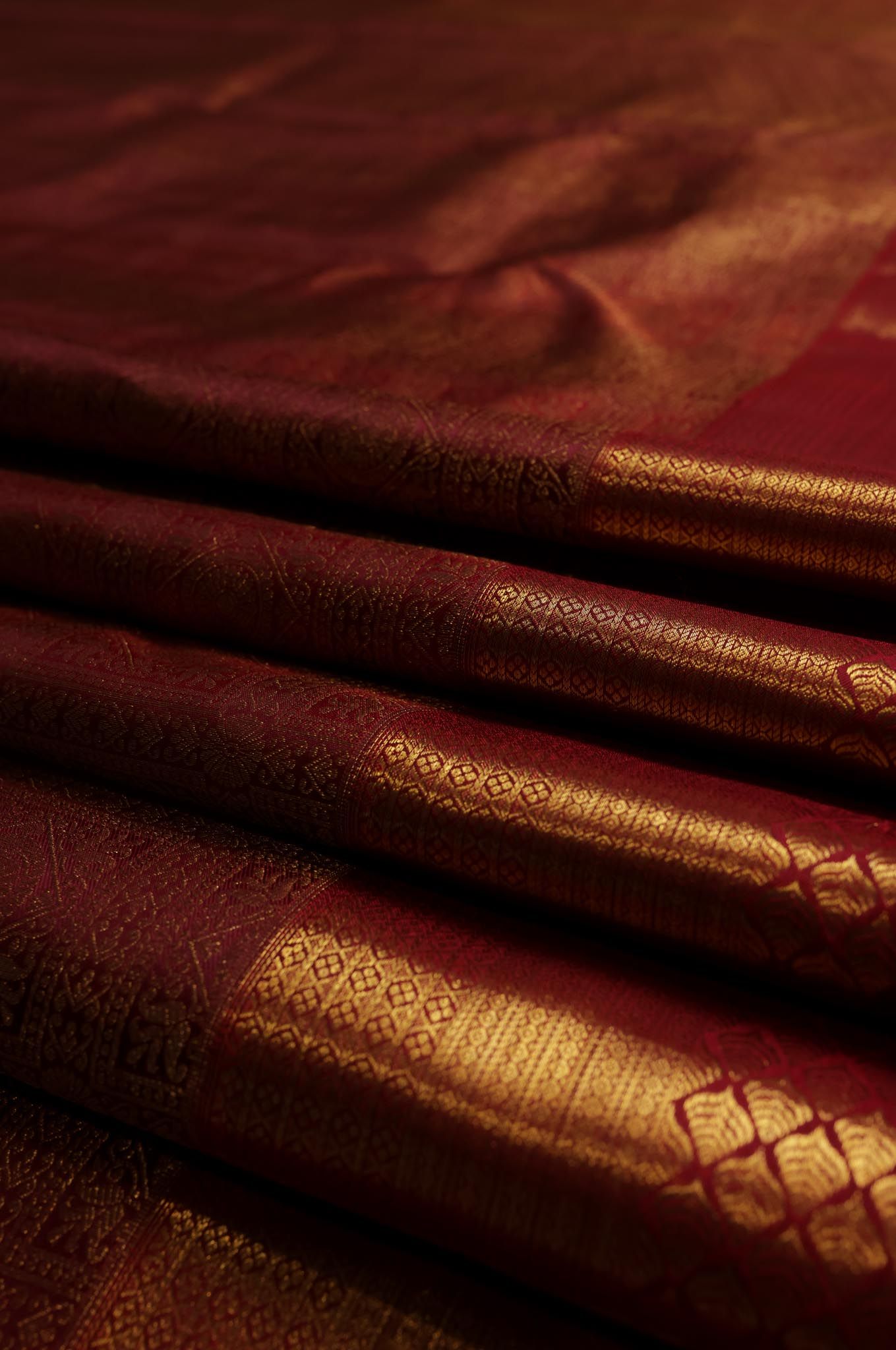Deep Merun Kanchipuram Silk Saree
