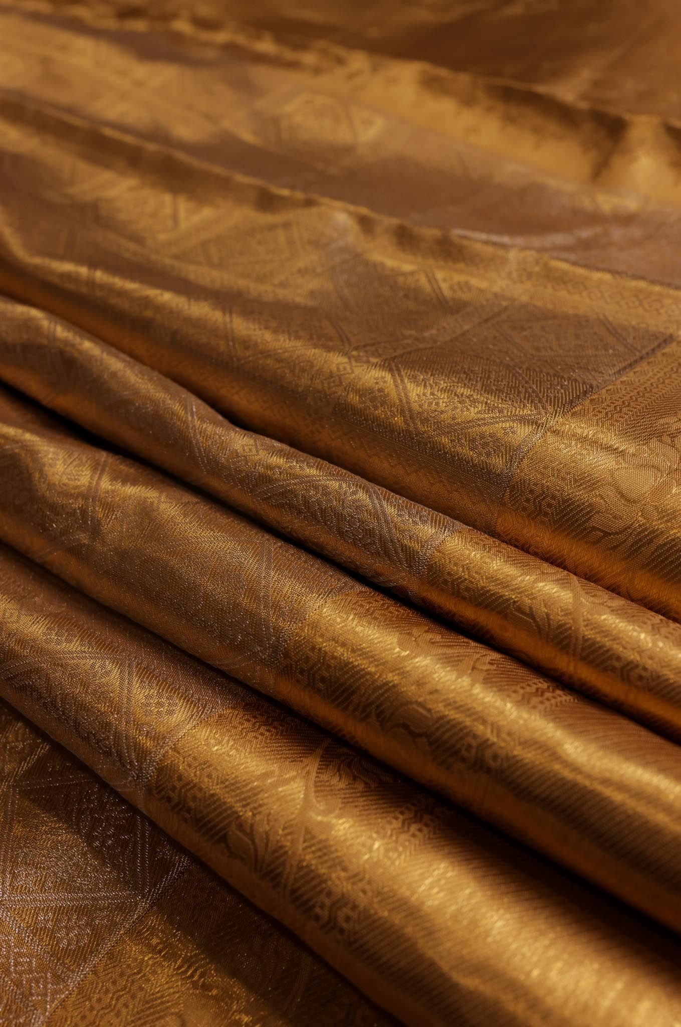 Yuma Gold Kanchipuram Silk