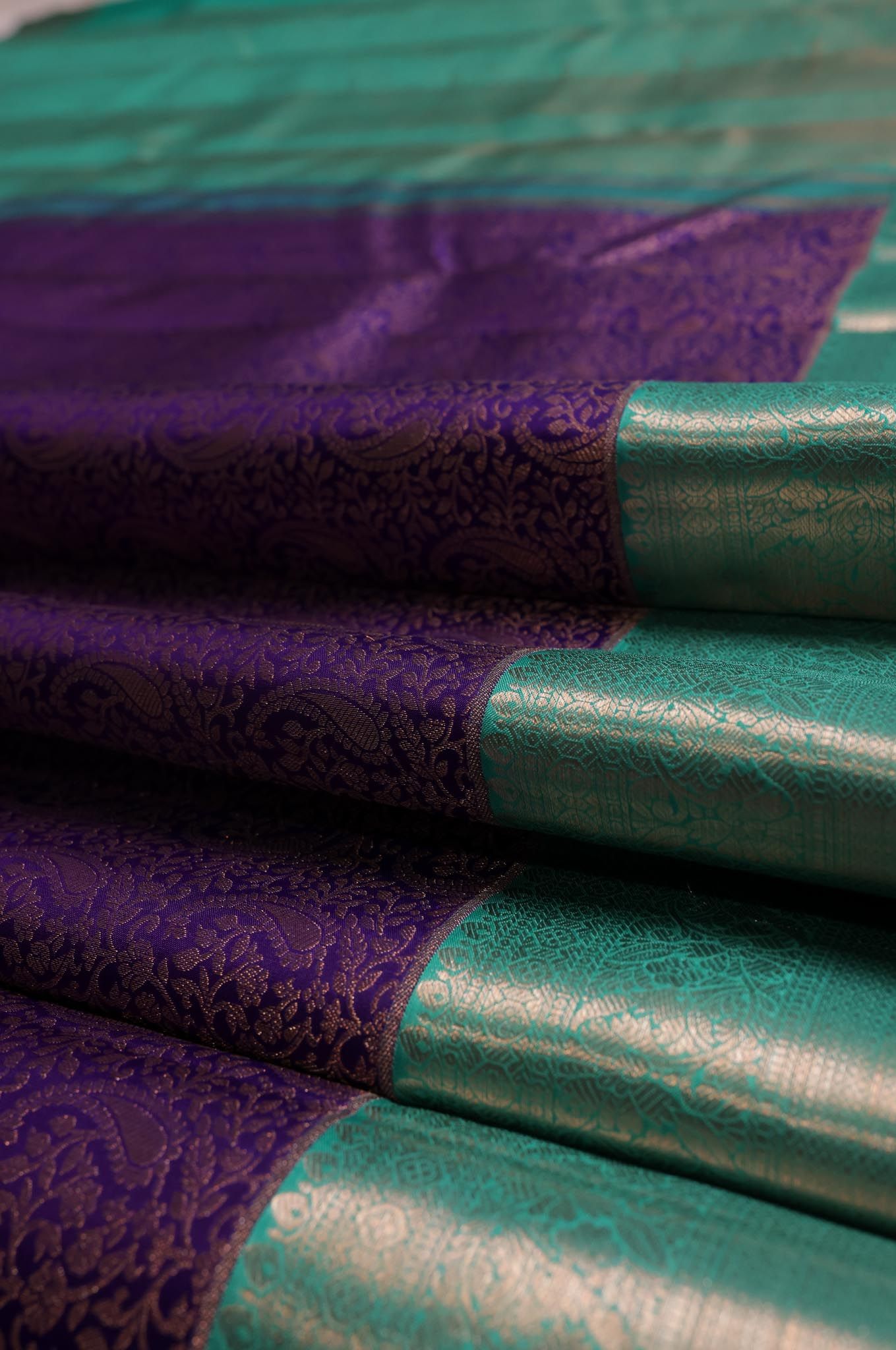 Ultra Voilet Kanchipuram Silk Saree