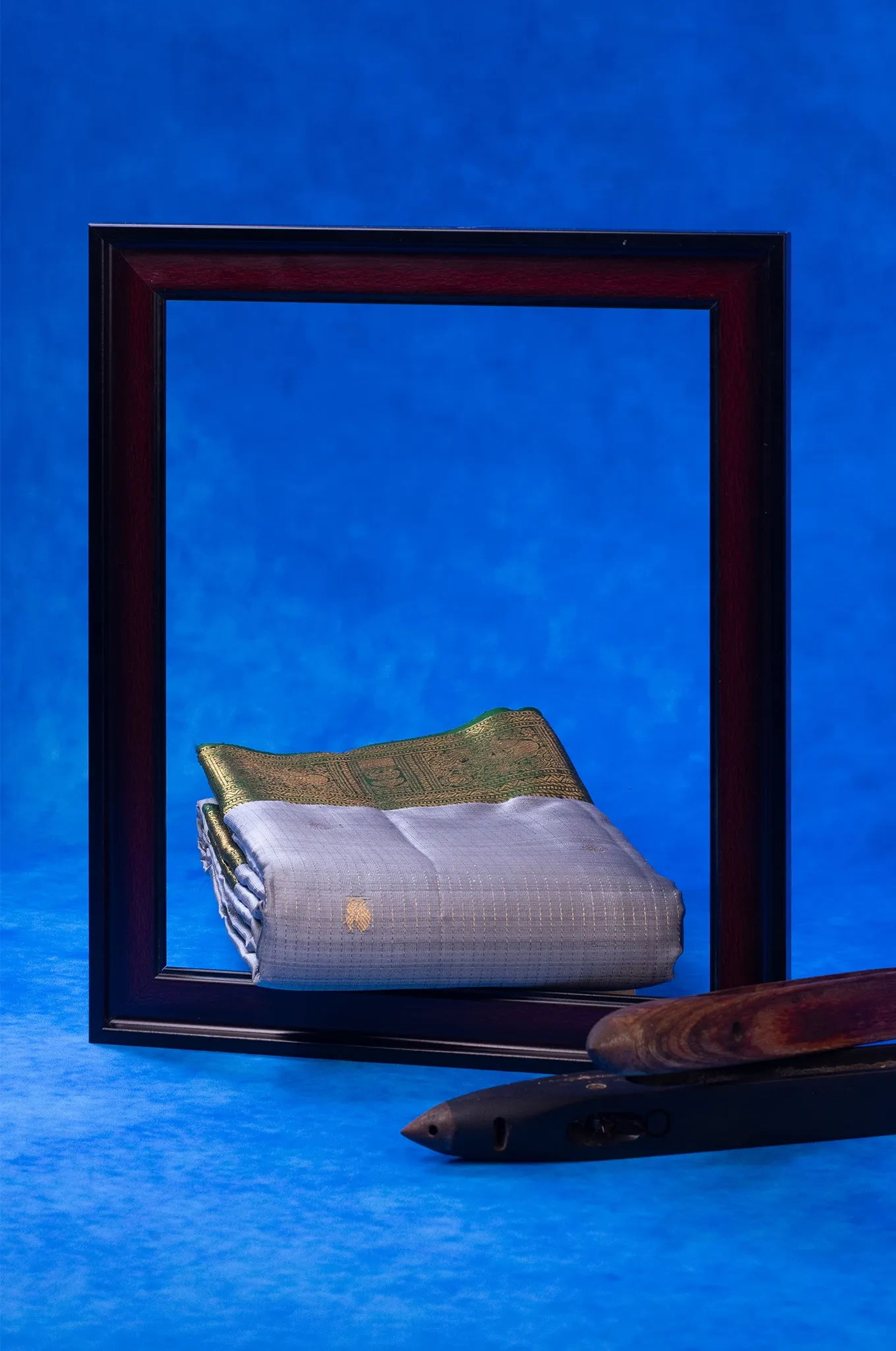 Light Blue And Dark Green Border Arani Silk
