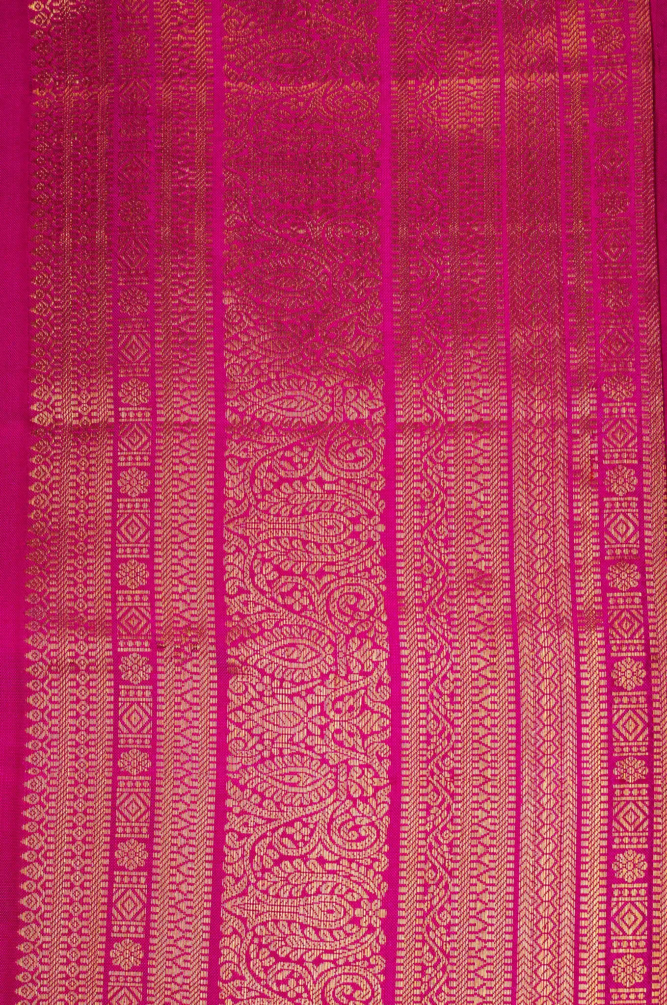 Fuchsia Colour Self Saree Arani Silk