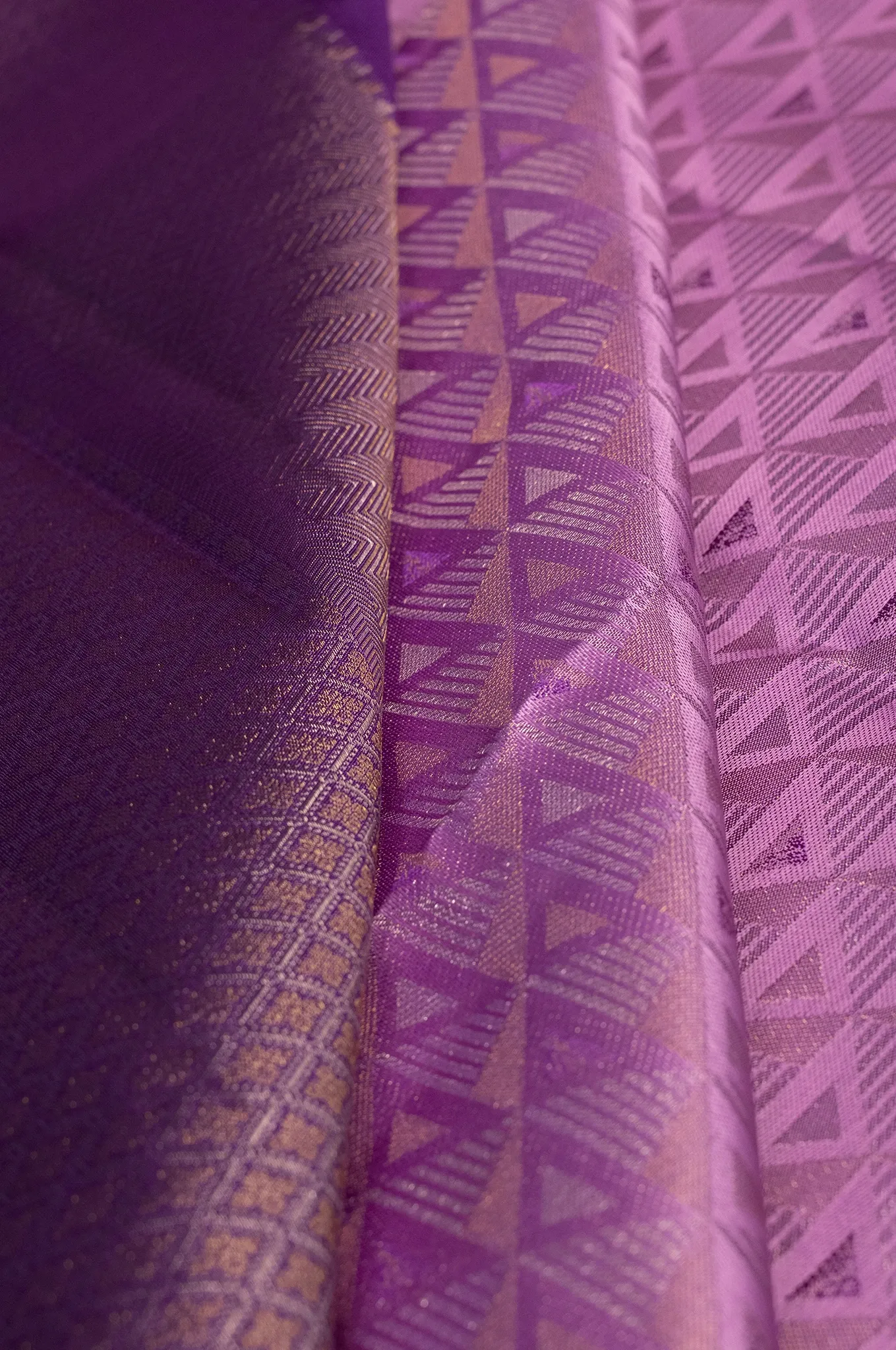 Light Purple With Royal Purple Border Kanchipuram Silk