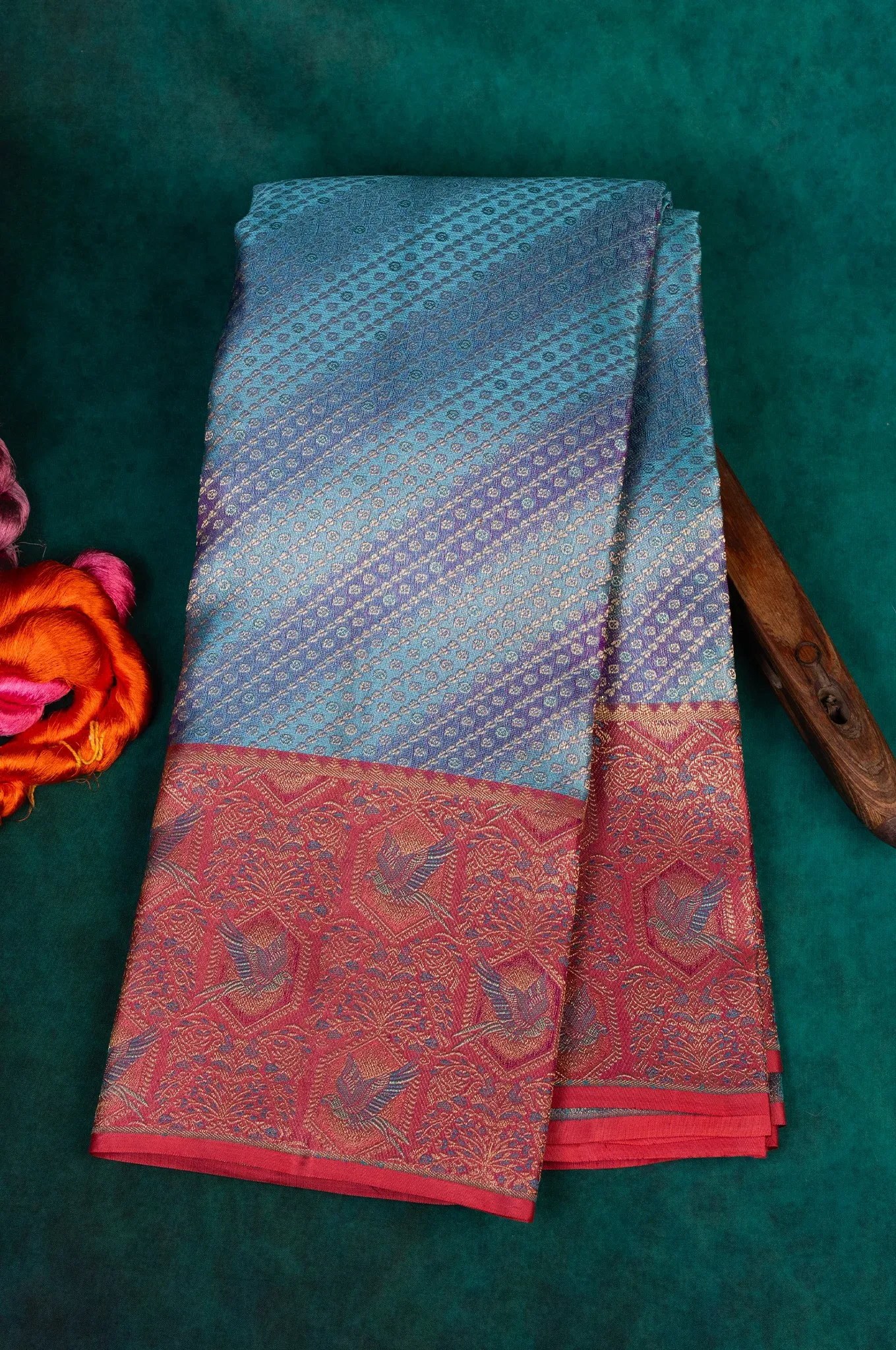 Bright Blue With Royal Blue Body Pink Contrast Kanchipuram Silk