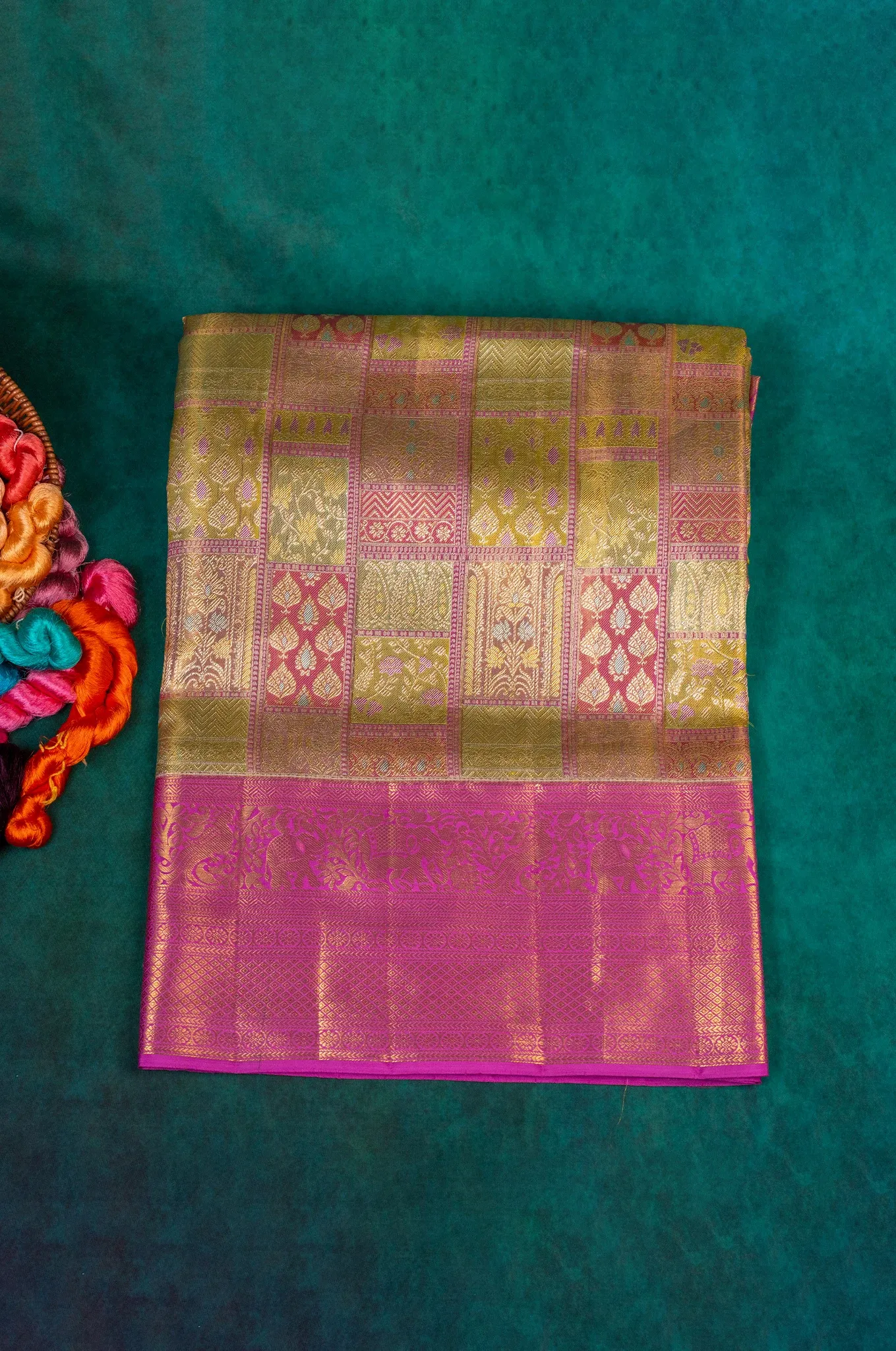 Shimmery Green With Pink Hue Border Kanchipuram Silk